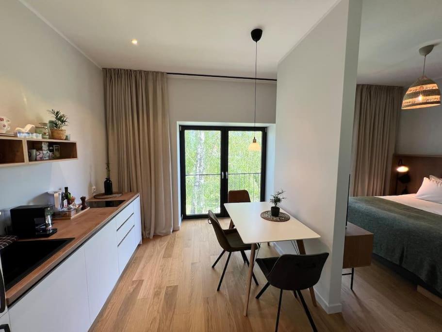 Lovely Apartment By The Sea. Ķesterciems Zewnętrze zdjęcie